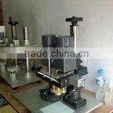 Semi-automatic Screw Cap/Lid Capper Capping Machine thumbnail-1