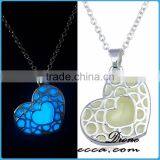New Fashion Glowing Crystal Heart Necklace for Sale thumbnail-6
