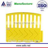 Hot yellow security 1.3m chain plastic pedestrian control barrier