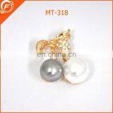 cute coconut shaped big pearl pin brooches for suit