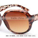High Quality PC Cheap Bulk Buy Women Classic Round Sunglasses thumbnail-6