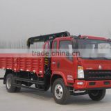 Sinotruk howo mini truck crane 2.5 ton for sale