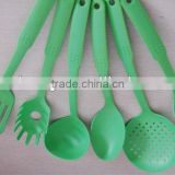 2013 New design nylon spoon ladle kitchenware set