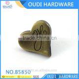 Heart shape custom logo garment accessories shank press button