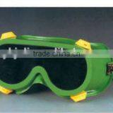 Closed Type Protective Safety Goggle thumbnail-1