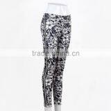 F5W30062 Monochrome Floral Printed Leggings Women Sportwear Pants thumbnail-2