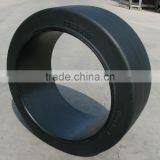 HOT SALE PRESS ON SOLID TIRE 28X16X22 SMOOTH PATTERN Forklift Tire 28X16X22 With LOW PRICE thumbnail-4