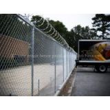 China suplier Chain Link Wire Mesh Fencing , PVC Coated Chain Link fences ,Plastic Chain Link Fence