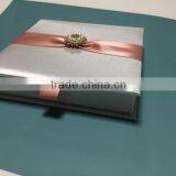 wholesale luxury wedding invitation box with brooch and ribbon