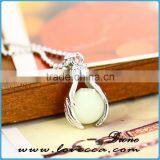 How Cool!! Glowing Magic Heart Locket Stone Pendants Lights Up In The Dark thumbnail-1