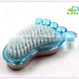 Various Animal Shaped Plastic Nail Brush Dog Dolphin-shaped Cleaning Nail Brush thumbnail-5