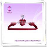 Heart shape fashion design non slip plastic hanger