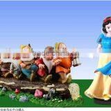 Strong Snow White With 7 Small Man Figure thumbnail-5