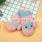 TC13020 Cheap Cut Fashion Winter Warm Kid Mitten Gloves New Style Knitting Pattern String Kids Mitten Wholesale thumbnail-5