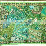 Customized Wholesale Old Sari Silk Cotton Patchwork Tapestry Wall Hangings thumbnail-3