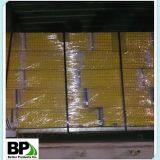 Фиксированный дорожный ограждающий элемент для регулирования движения транспорта