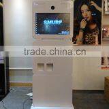 Wedding/Party Photo Studio Free Standing Digital Photo Booth thumbnail-2