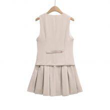 Fashionable European and American Design, Versatile Pleated Striped Vest Style thumbnail-2