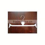 Clothes Hanger With Clip thumbnail-4