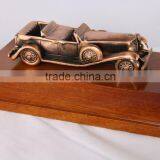 Model Car With Solid Wood Foundation 2/s
