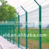 many kinds of welded mesh fence(factory director)