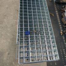 Hot Dipped Galvanized Stair Landing With Anti-slip Tooth Shape Surface for Steel Grating Stair Treads thumbnail-1