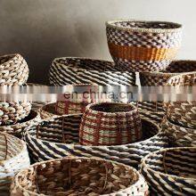 Cheap Wholesale Woven Natural Seagrass Storage Basket Customized Straw Plant Holder Decor Home Wholesale thumbnail-2