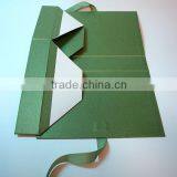 Fashionable Customized Garment Packaging Boxes Wholesale thumbnail-4