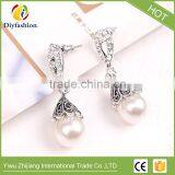Fashion Diamond Pearl Drop Shape Earring for Women thumbnail-3