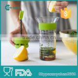 Mastrad Multi-Purpose Universal Salad Dressing Maker in Light Green/ Kitchen Tools thumbnail-3