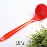 Cooking Baking Tool Flat Turner Silicone Soup Ladle thumbnail-3