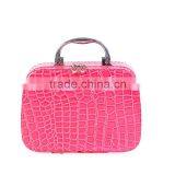 New Style Korean Nail Art Retro Portable Crocodile Grain Large Capacity High Grade Cosmetic Bag thumbnail-3