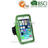 China Manufactorer Custom Sports Running Arm Band With Reflective Strip thumbnail-1