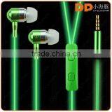 Perfume Cell Phone Holder Magnetic Car Holder for Phones thumbnail-1