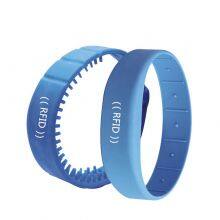 Long Range Waterproof Swimming Pool 13.56MHZ RFID Bracelet thumbnail-2