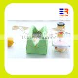 Fashion Design Lunch Bag With Handle thumbnail-2