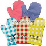 Christmas Kitchen Gift Heat Resistant Double Oven Mitts - Quilted Cotton Interior Cotton Gloves thumbnail-2