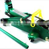 2T Flexible Floor Car Jack With Wheel, Easy to Use Car Jack thumbnail-3