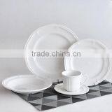 Promotional 2017 Wholesale Porcelain Embossed Dinner Set With Gold Rim thumbnail-2