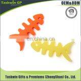 Custom Design Soft PVC Fish Bone Shape Wire Holder Clip thumbnail-1