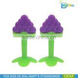 2017 Hot Sale BPA Free Food Grade Silicone Fruit Orange Baby Teether thumbnail-6