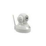 High Resolution 1280*720 HD Wireless IP Cameras , Two Way Audio IP Cameras thumbnail-1