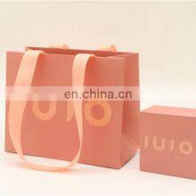 New Design Custom Logo Recycle Carry Packaging Handle Paper Gift Bag thumbnail-5