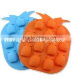 Pineapple Shape Silicone Ice Cube Tray thumbnail-4