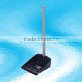 Dustpan thumbnail-1