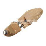 Factory Supply Top Selling Aromatic Red Cedar Wood Shoe Stretcher for Wholesale thumbnail-1
