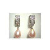 Cultured Pearl Earring thumbnail-1