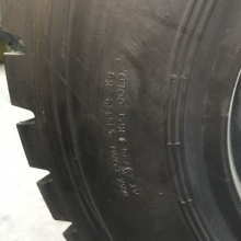 1 Lufei Loader Tire 12.00-16 14/90-16 20.5/70-16 16/70-20 825-16 thumbnail-4