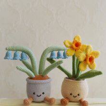 Crochet Flowers and Plant Pots thumbnail-2