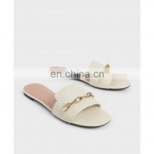 Ladies new style crocodile design flat shoes with beautiful chain women white leather sandals shoes
